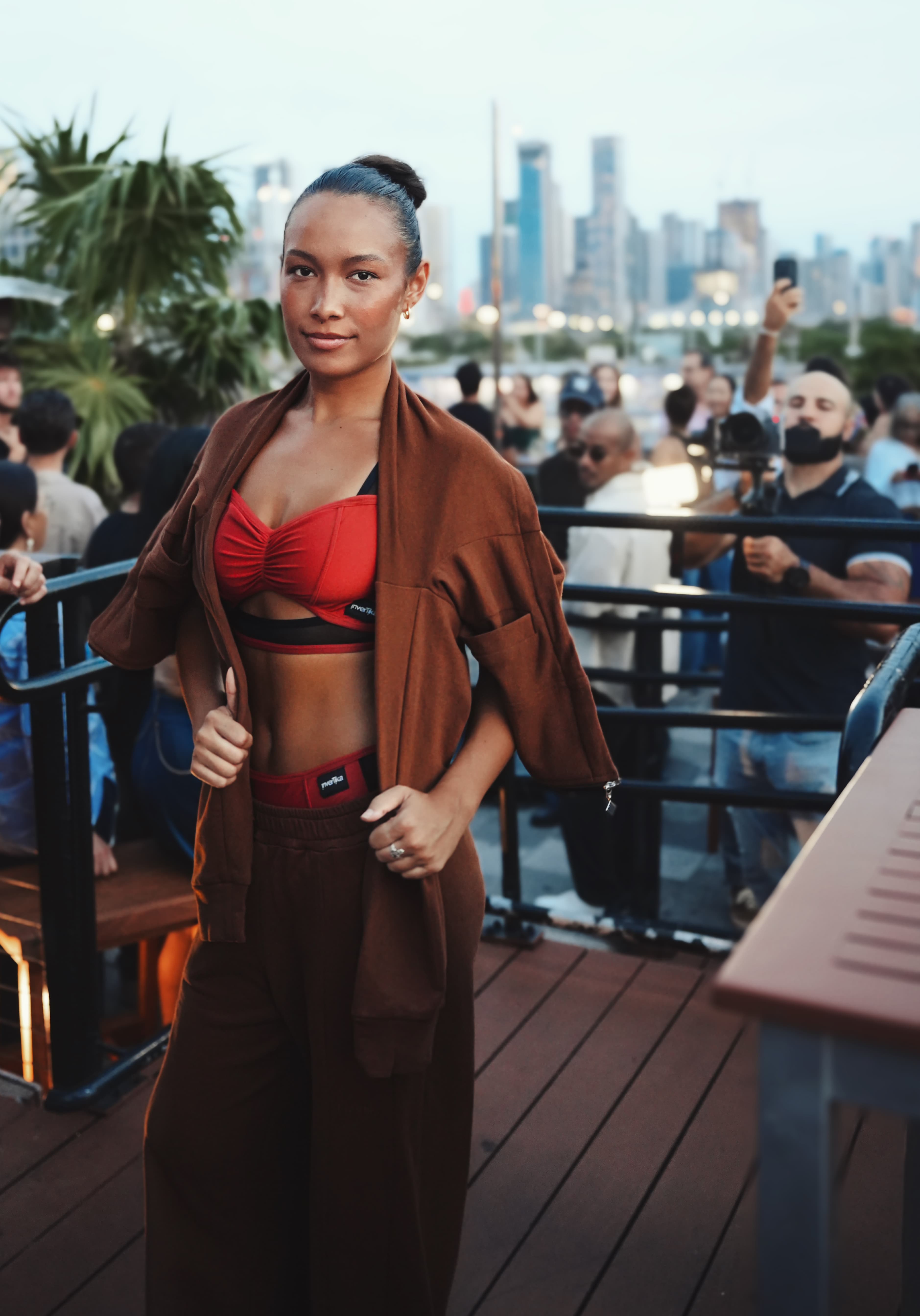 Sunset Soirée — 1J